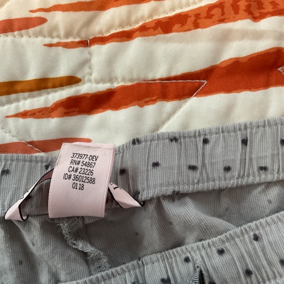 Victoria Secret Pajama Pants 100% Cotton Gray Polka Cottagecore Sexy not Sexy - Picture 6 of 6